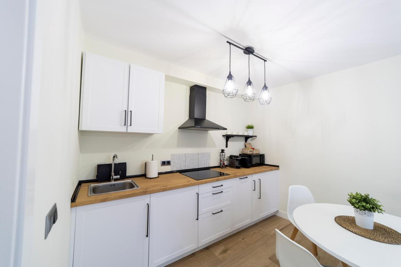 Apartamentos San Lazaro Santiago de Compostela Exteriör bild