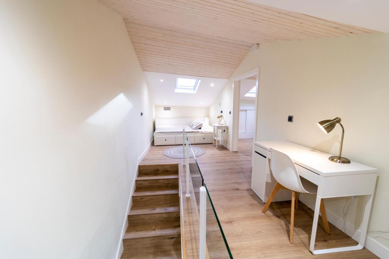 Apartamentos San Lazaro Santiago de Compostela Exteriör bild
