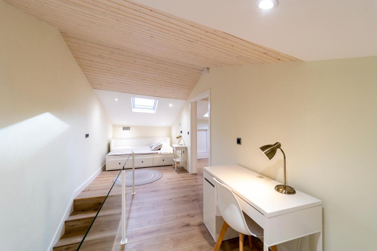 Apartamentos San Lazaro Santiago de Compostela Exteriör bild