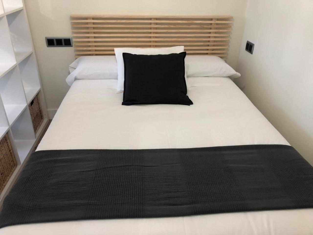 Apartamentos San Lazaro Santiago de Compostela Exteriör bild
