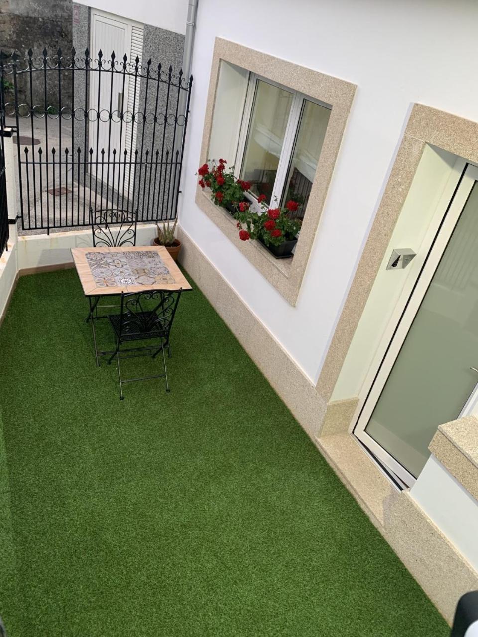 Apartamentos San Lazaro Santiago de Compostela Exteriör bild